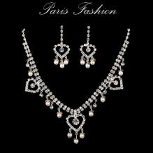 PARURE EN STRASS COEUR