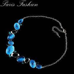 COLLIER EN EMAIL STRASS DE VERRE bleu
