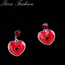 BOUCLES D'OREILLES EN EMAIL rouge